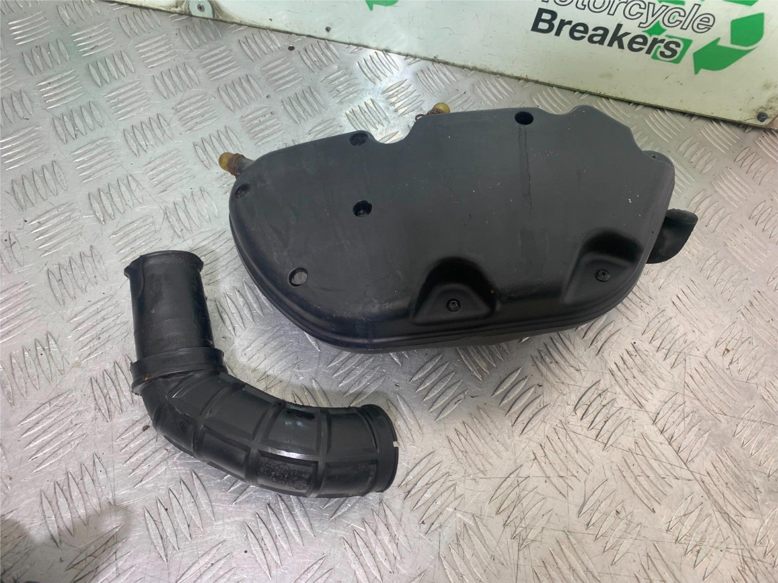 PIAGGIO MP3 250 ie AIRBOX  YEAR 2007 (CMB1307)
