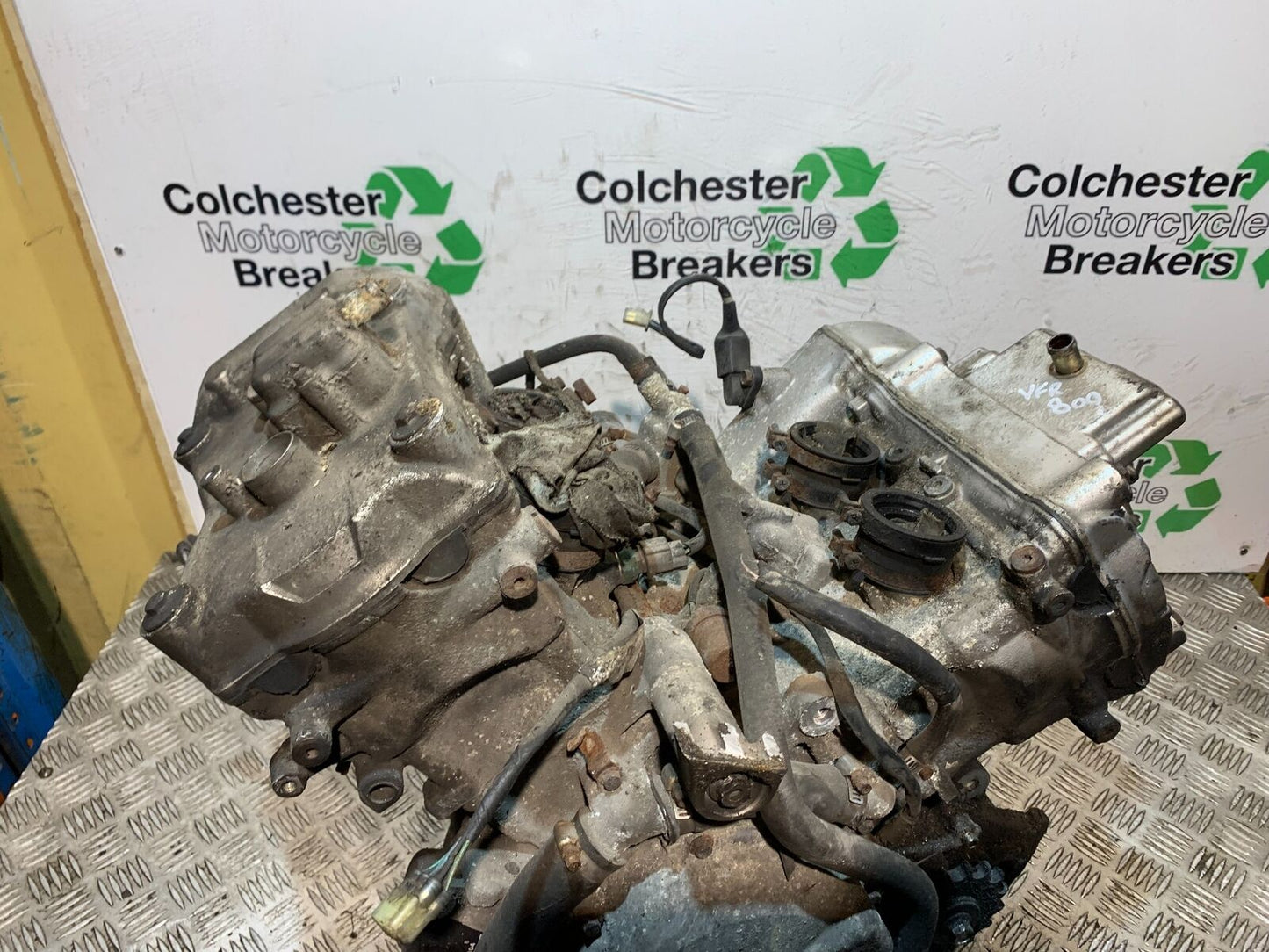 HONDA VFR800 VFR 800 V-TEC ENGINE  YEAR 2002 -09 (CMB1012)