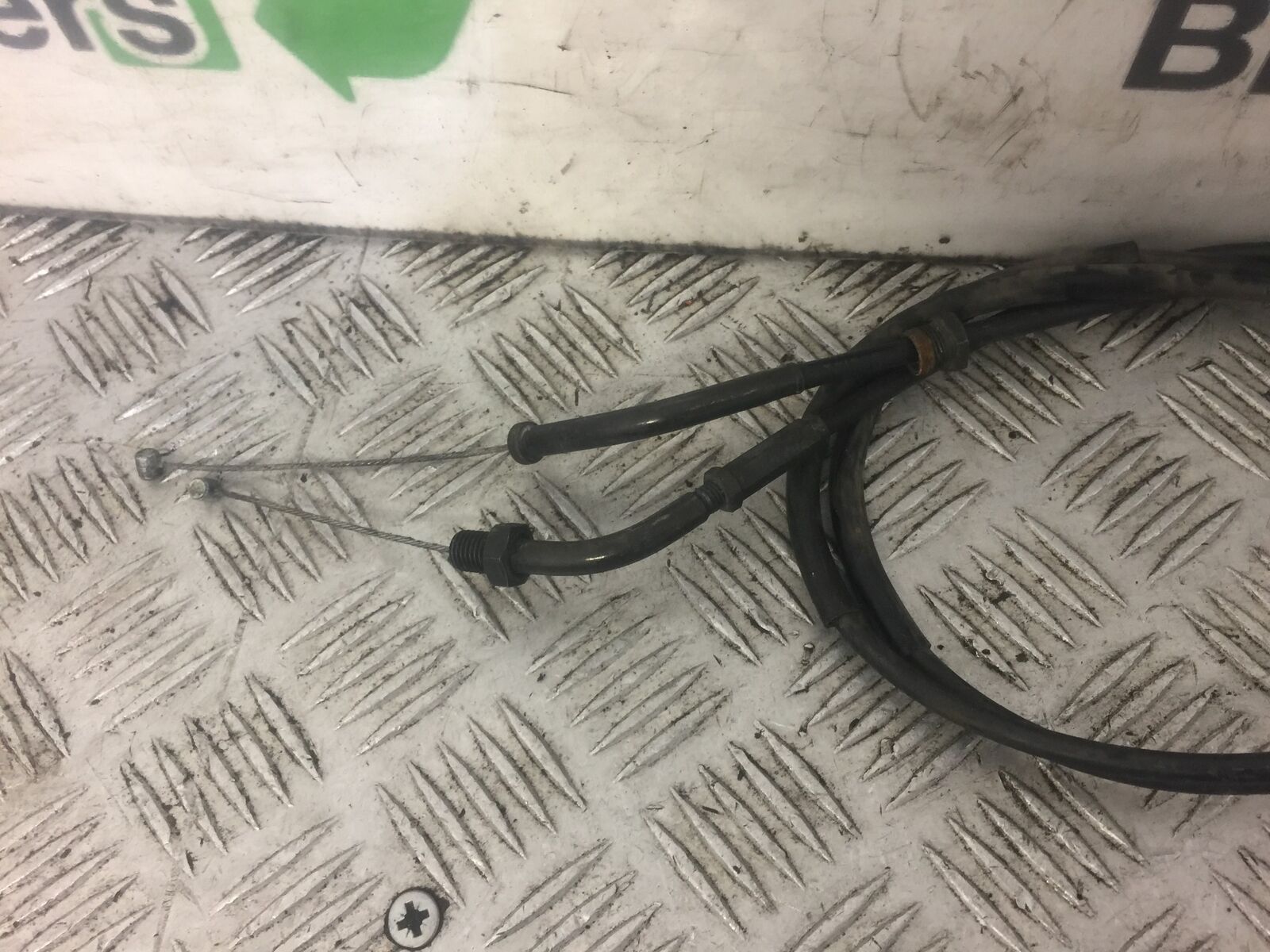 HONDA VFR800 VFR 800 PRE V-TEC THROTTLE CABLES  YEAR 2003  (STOCK 430)