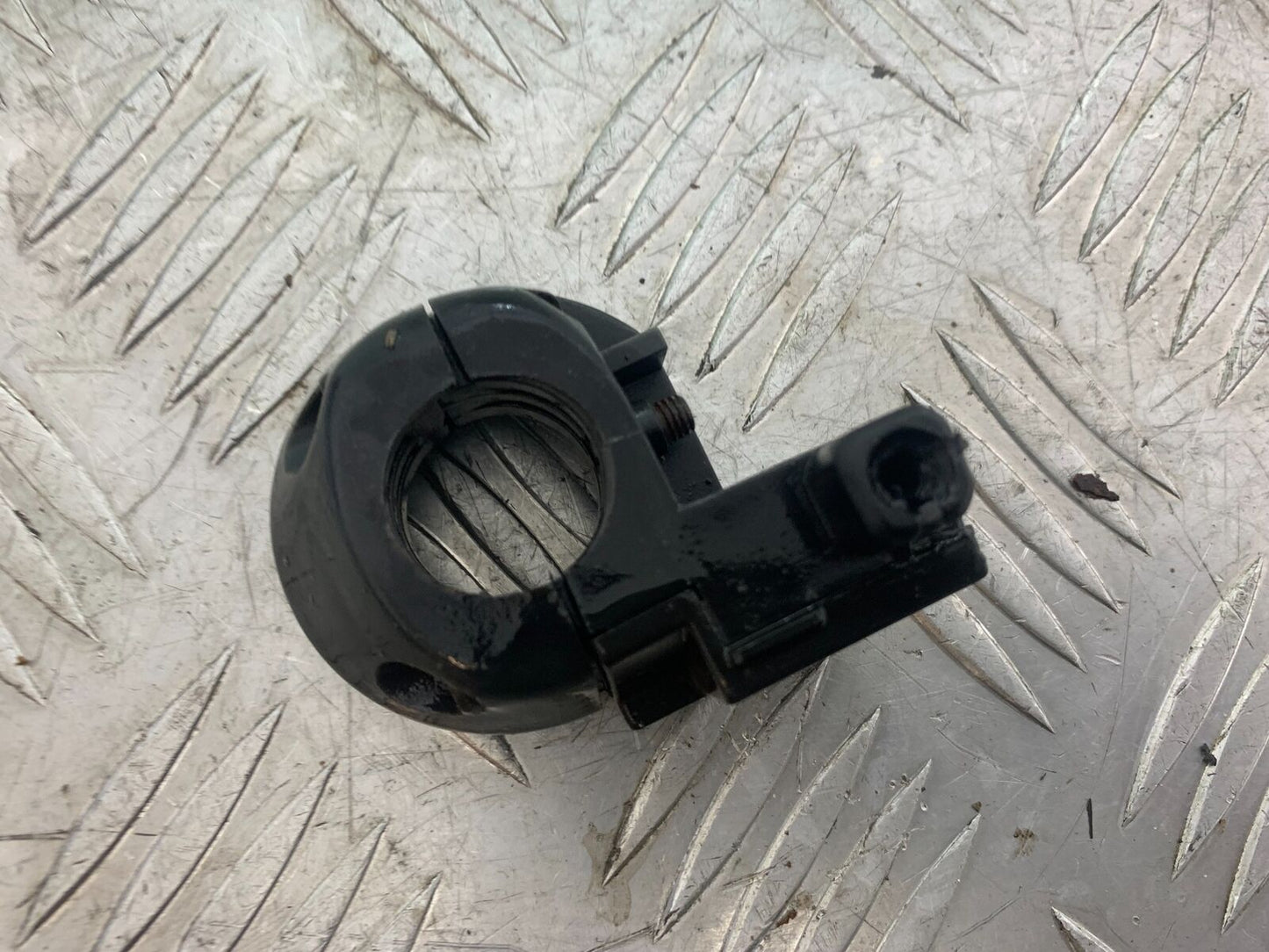 YAMAHA XT125 X XT 125 X THROTTLE HOUSING  2005-2011 (CMB1097)