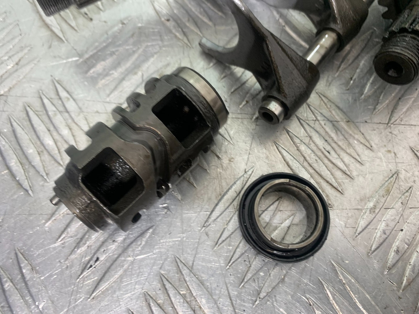 KAWASAKI KXF450 KXF 450 GEAR BOX GEARBOX  YEAR 2009-2015 CMB1217)