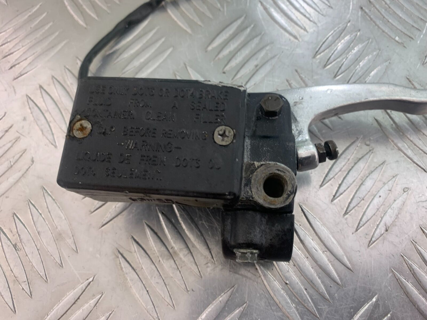 YAMAHA XV535 XV 535 VIRAGO FRONT BRAKE MASTER CYLINDER YEAR 1994-02 (CMB1044)