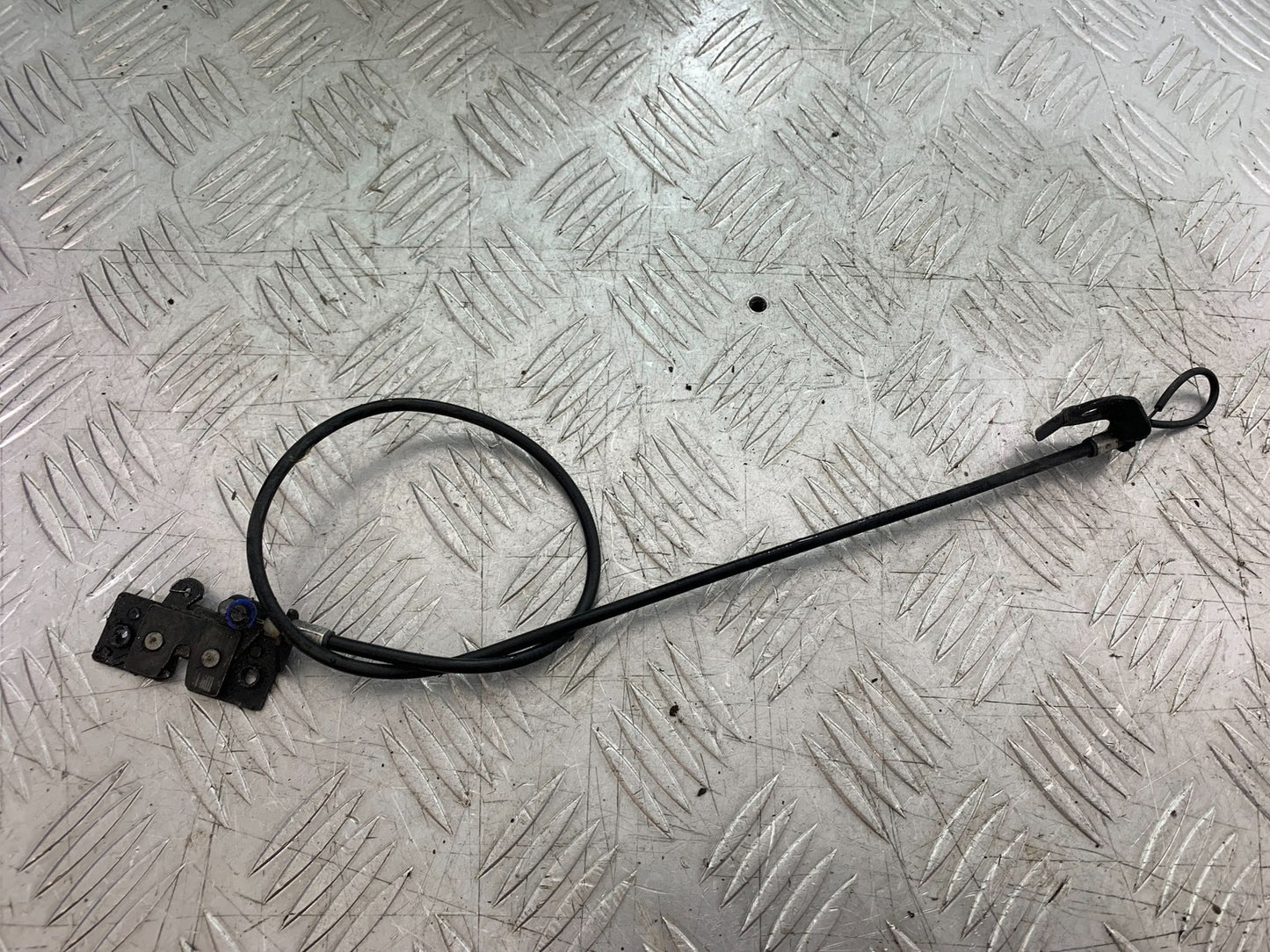 KTM RC125 RC 125 CATCH AND CABLE  YEAR 2017-2022 (CMB 1244)