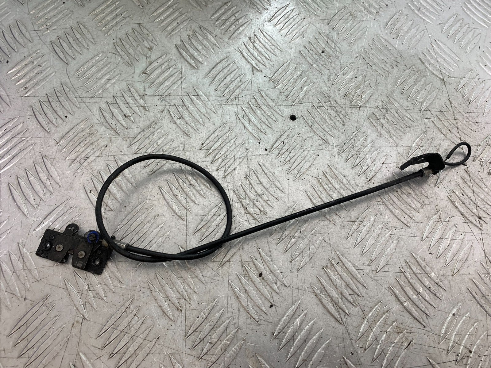 KTM RC125 RC 125 CATCH AND CABLE  YEAR 2017-2022 (CMB 1244)