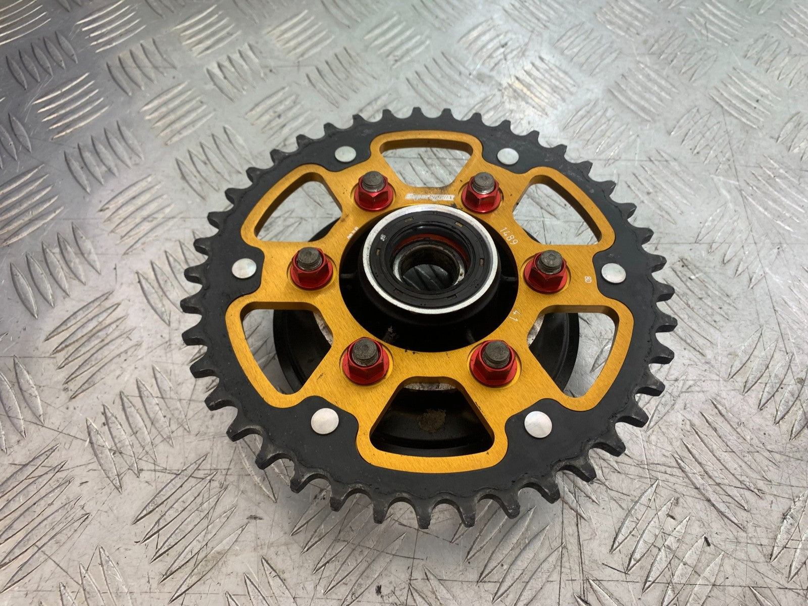 KAWASAKI ZX10R ZX10 R SPROCKET CARRIER   2008-2010 (CMB1206)