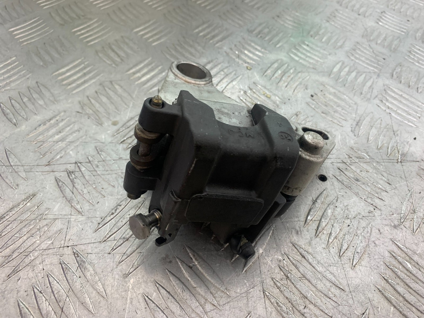 HONDA CBR1000 rr FIREBLADE REAR BRAKE CALIPER YEAR 2006 (CMB1220)