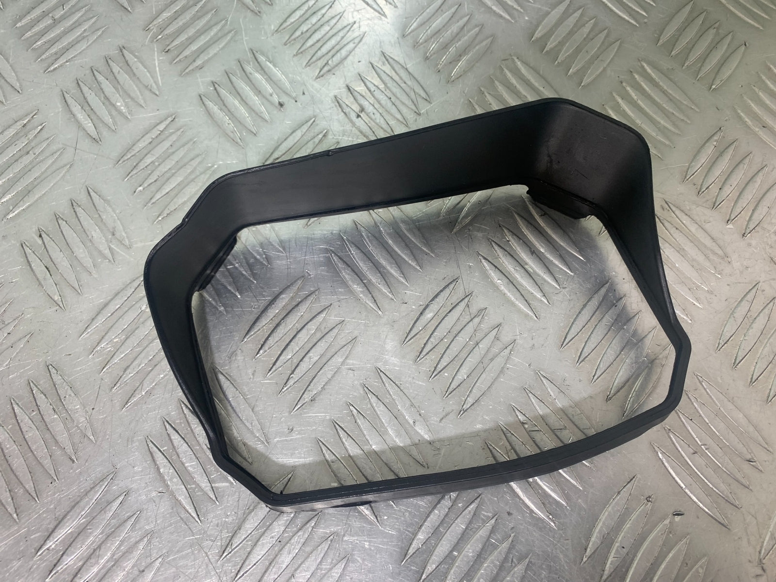 BMW M1000 R SPEEDO TRIM  YEAR 2023-2024 (CMB1140)