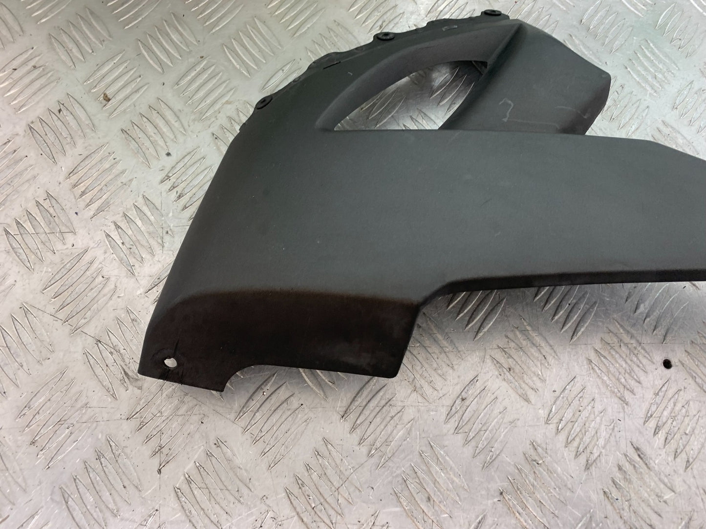 KAWASAKI ZX10R ZX10 R LEFT BELLYPAN   2008-2010 (CMB1301)