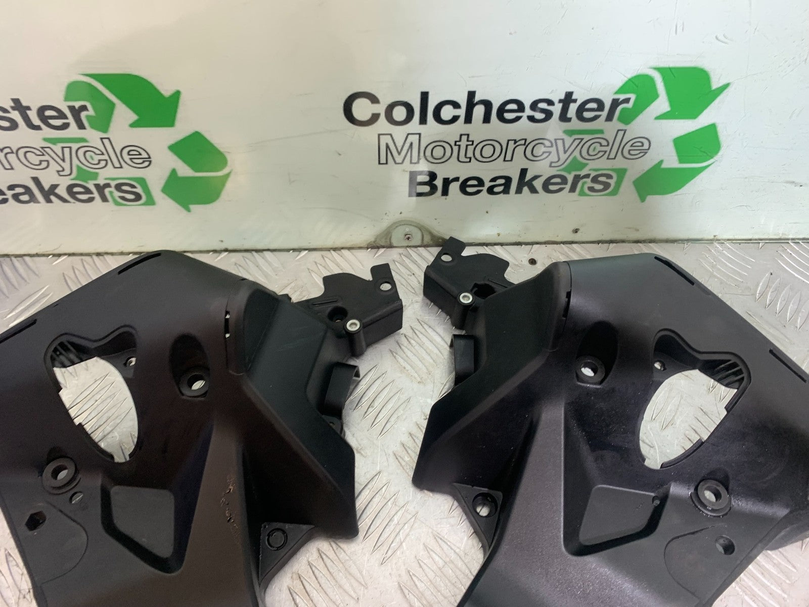 KTM 390 ADVENTURE FAIRING BRACKET   YEAR 2020-24 (CMB1240)