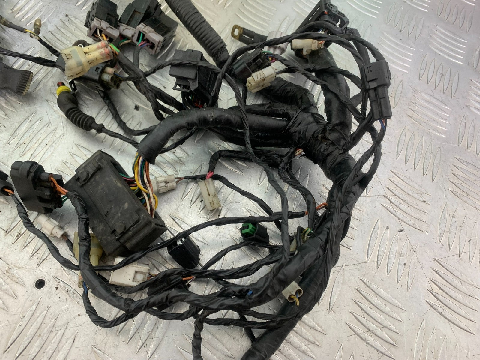 KTM 690 DUKE R LC4 WIRING LOOM HARNESS YEAR 2012-2015  (CMB1180)