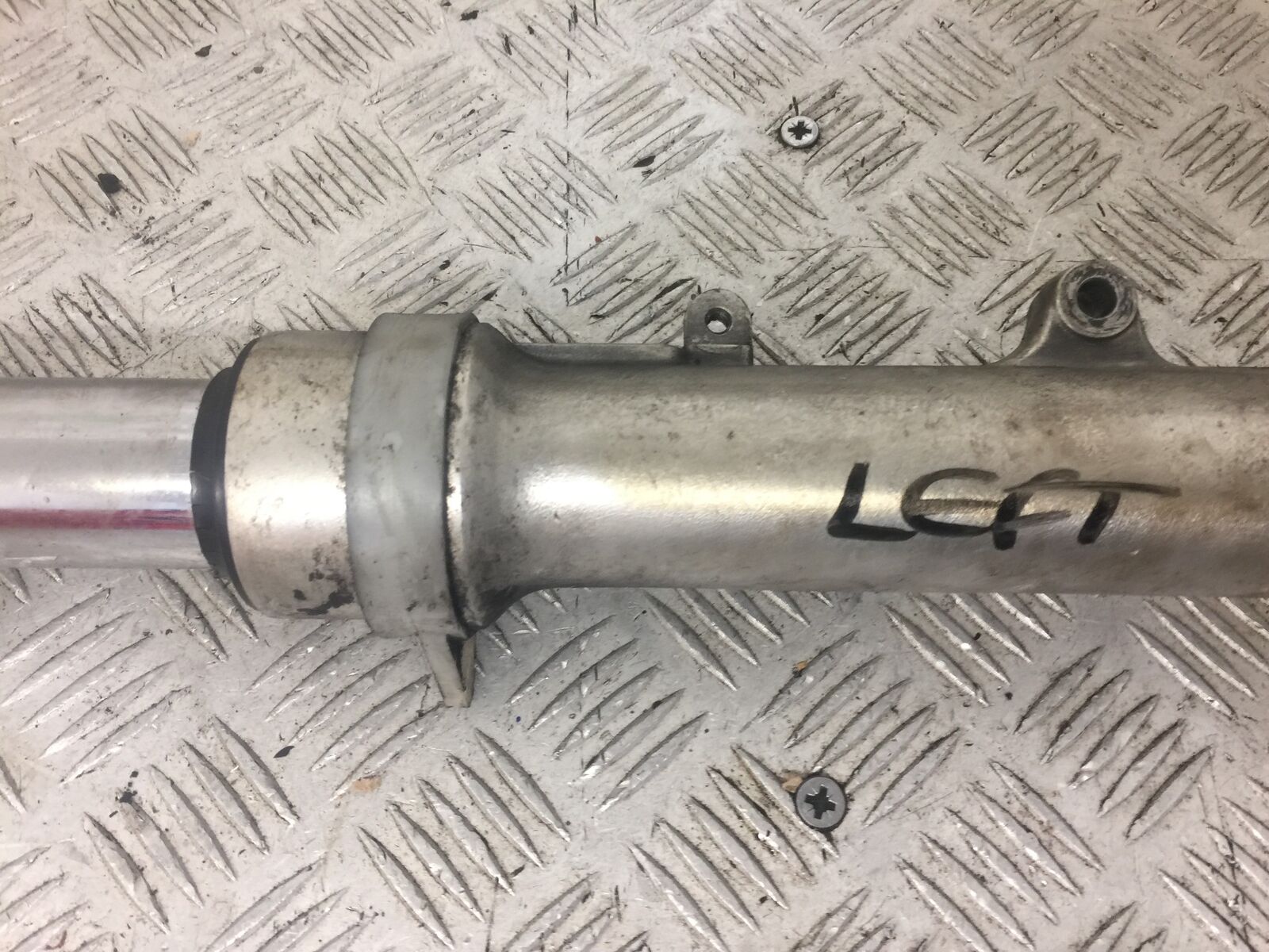 HONDA HONDA CBR400 RR LEFT FORK  YEAR 1990-95(STOCK 624)