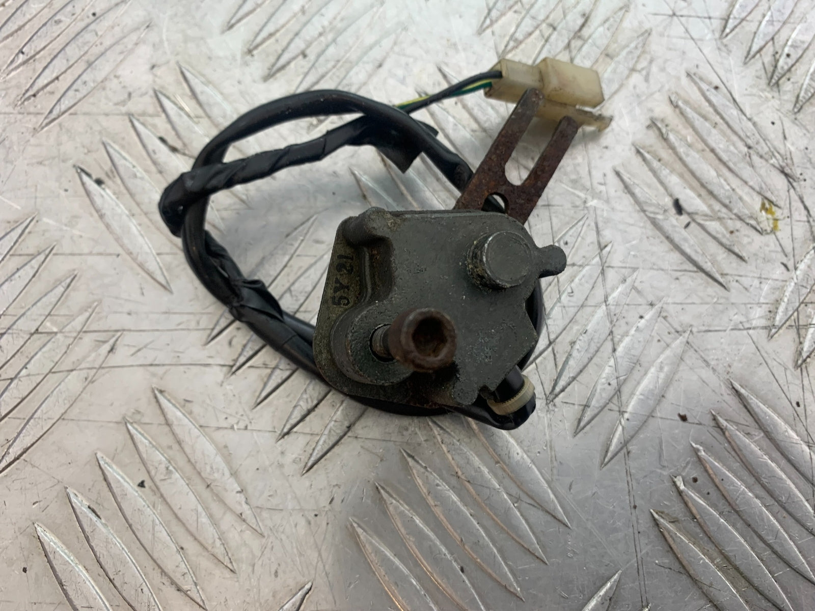 KAWASAKI VN1500 CLASSIC SIDE STAND SWITCH  YEAR 1999 -2006 (CMB1166)