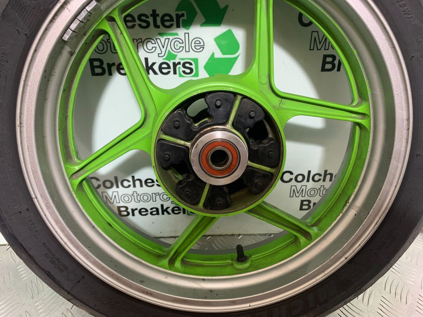 KAWASAKI ER6 N REAR WHEEL (WITH GOOD TYRE)  YEAR 2005-2008 (CMB1034)