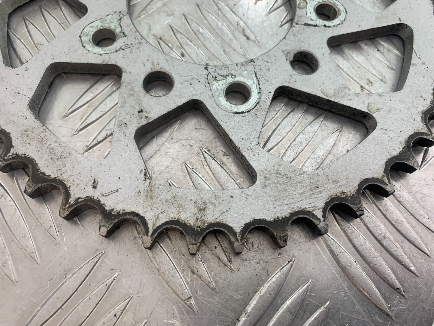 HONDA VFR400 VFR 400 NC21 REAR SPROCKET  YEAR 1986-87 (CMB1043)