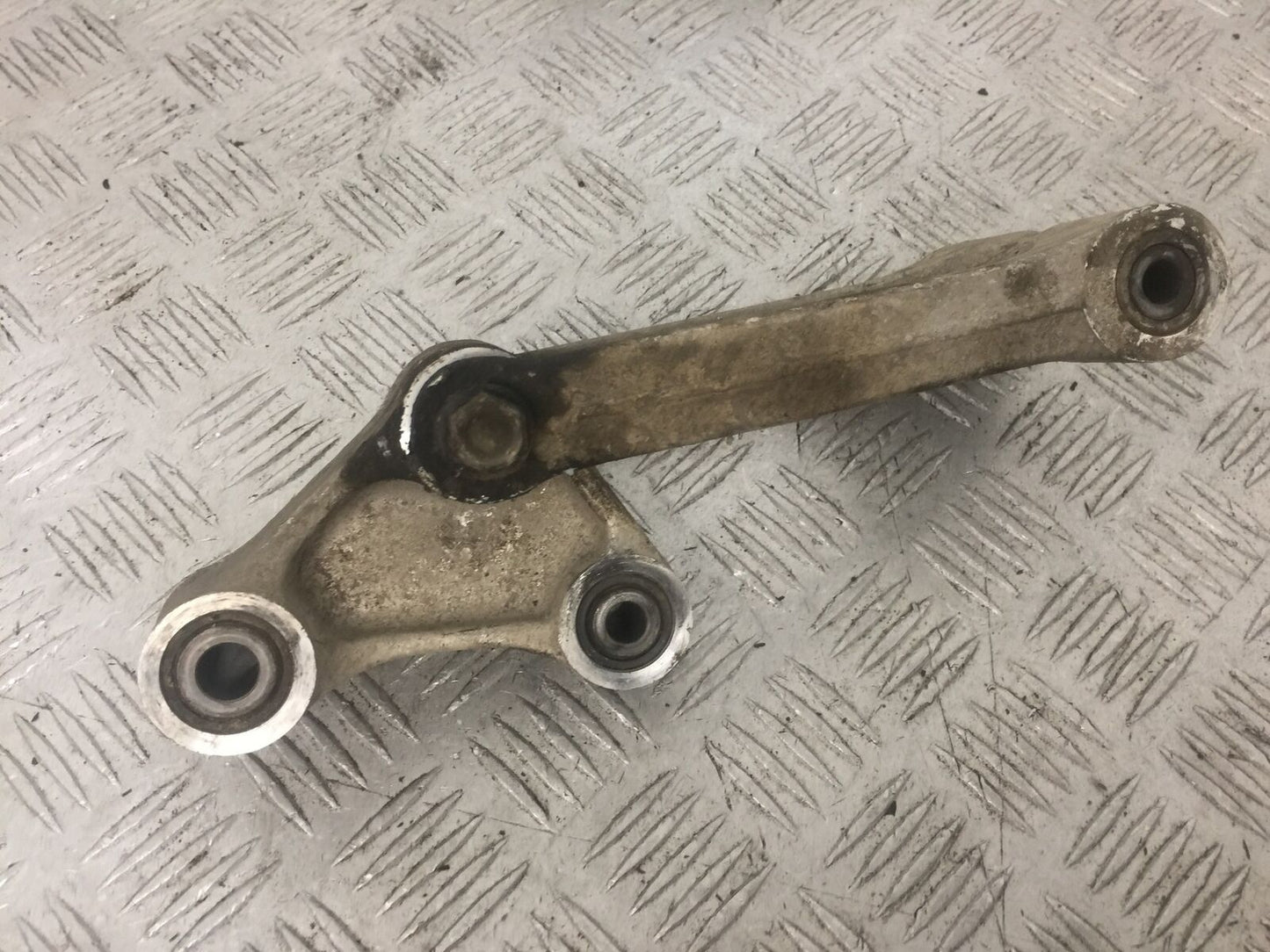 HONDA CRF1000 AFRICA TWIN REAR SHOCK LINKAGE  YEAR 2019 (STOCK 858)