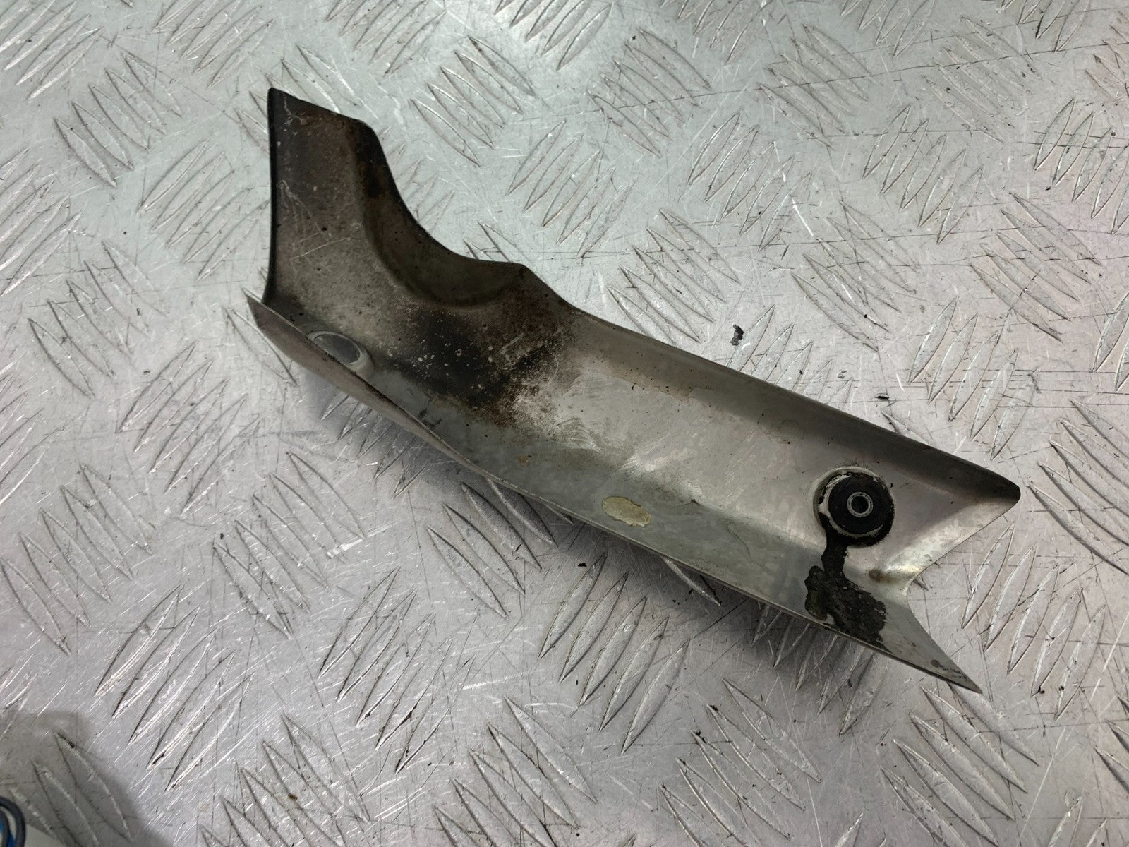 TRIUMPH 675 STREET TRIPLE RX HEAT SHIELD  2015- 2017 (CMB1299)