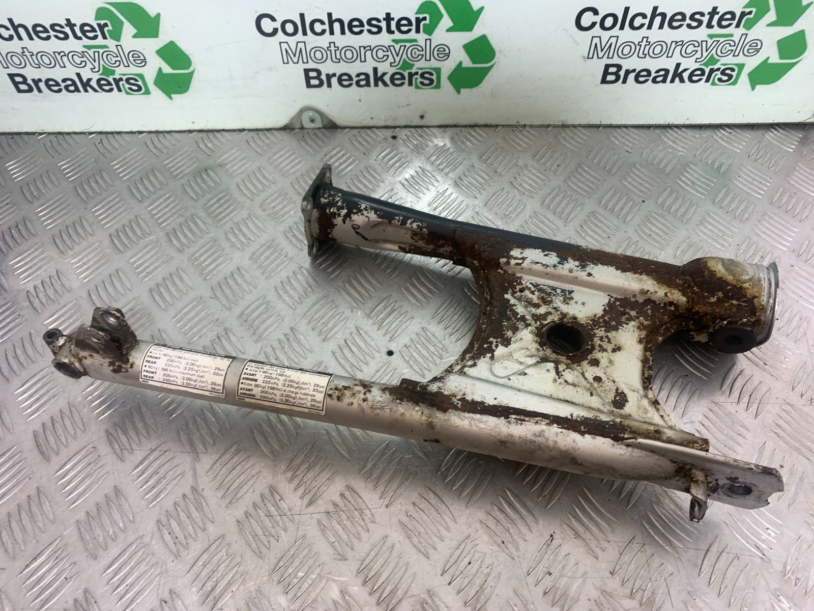 YAMAHA XV535 XV 535 VIRAGO SWINGARM YEAR 1994-02 (CMB1162)