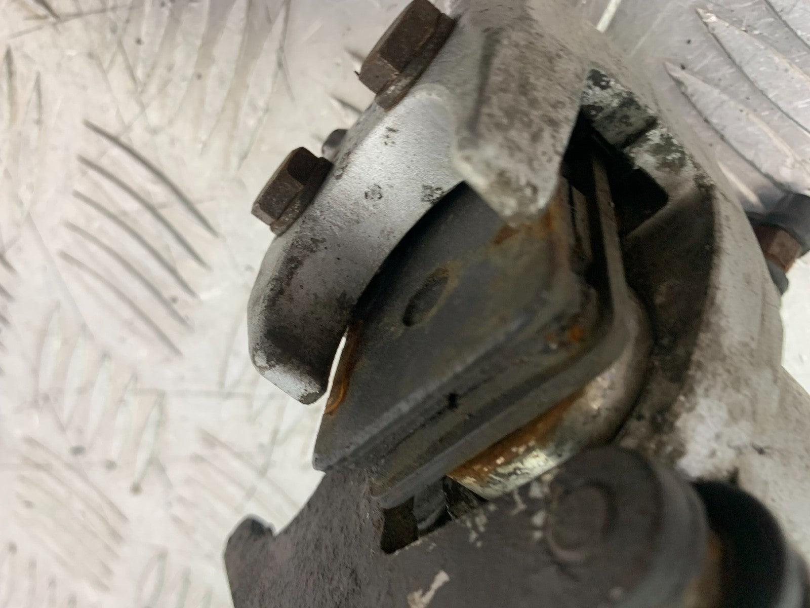 QINGQI QM125 GY-2B REAR BRAKE CALIPER YEAR 2016 (CMB1228)
