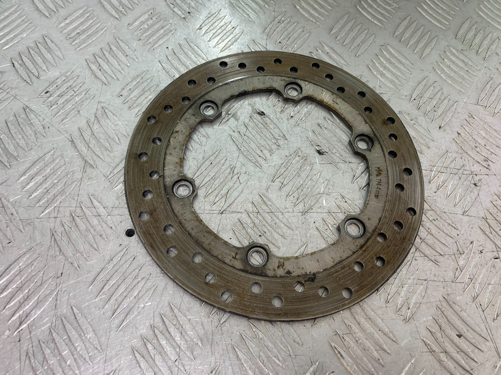 HONDA CBR1100 BLACKBIRD REAR BRAKE DISC  YEAR 1999-2005 (CMB1232)