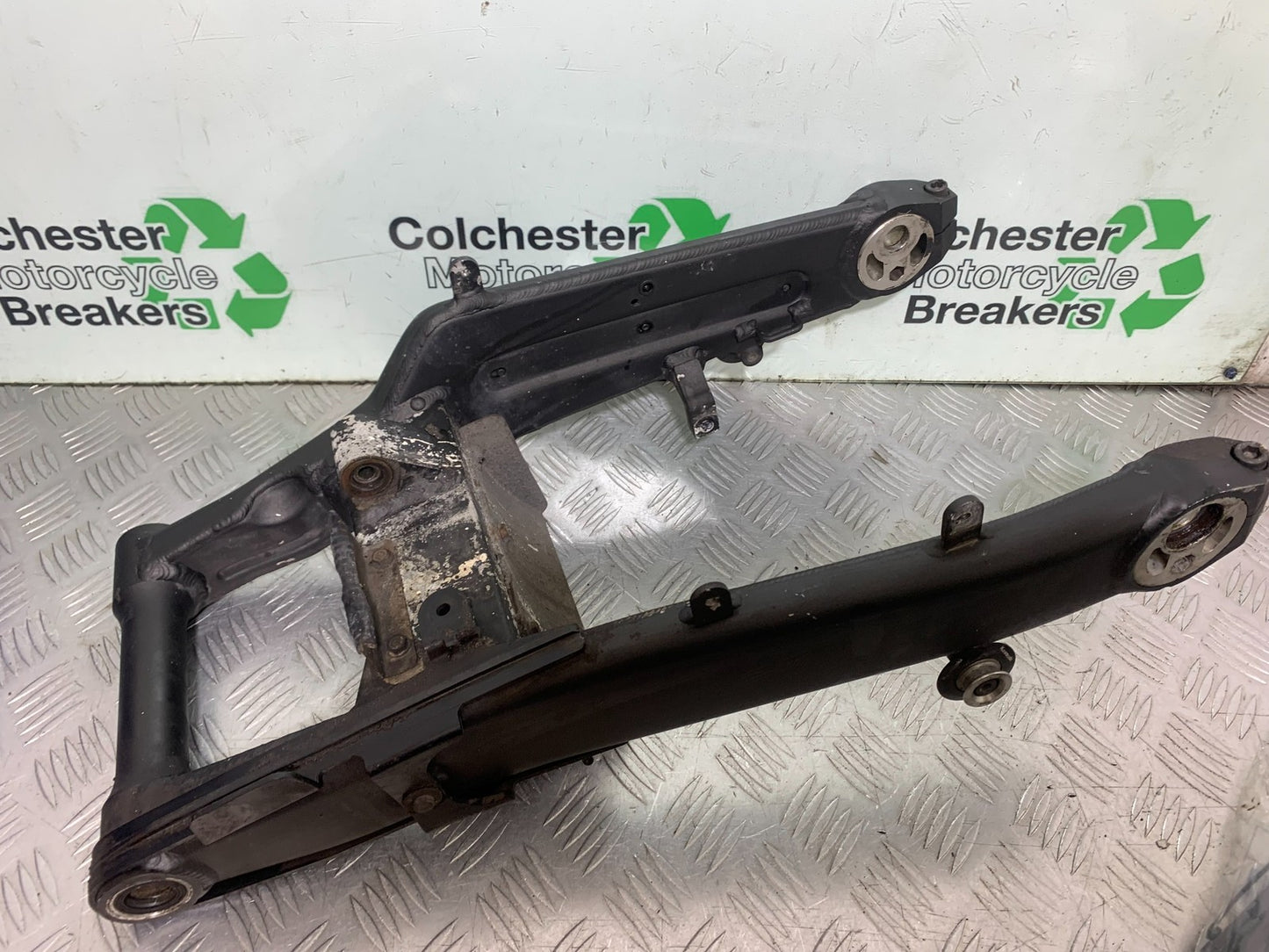 KAWASAKI Z1000 SX SWINGARM  YEAR 2014-16 (CMB1264)