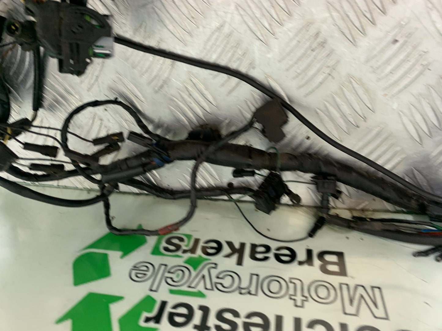 TRIUMPH 955i DAYTONA WIRING LOOM  YEAR 2002-2006 (CMB1229)