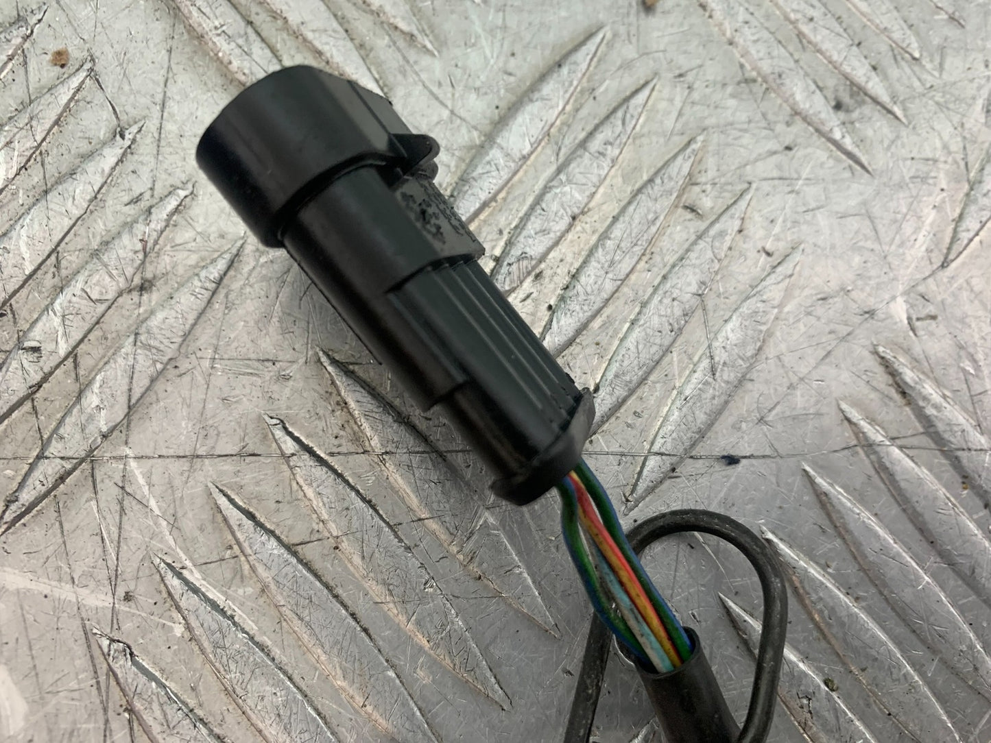 APRILIA RSV1000 R FACTORY RIGHT SWITCH GEAR 2004-09 (CMB1203)