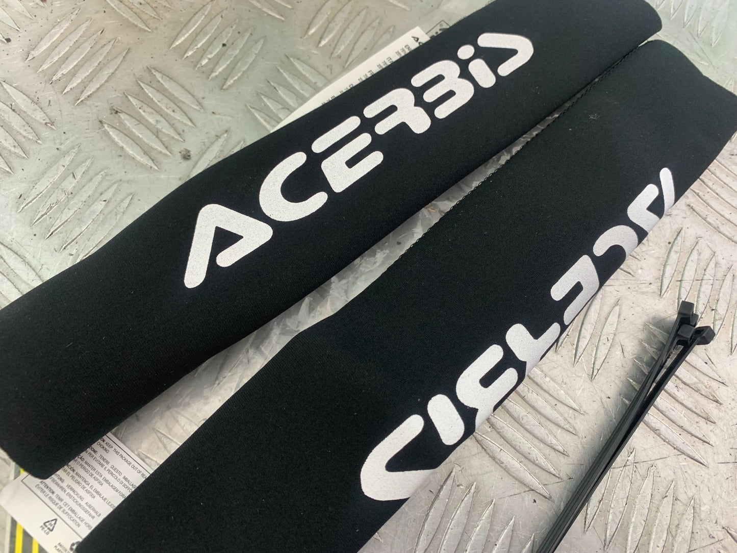 KAWASAKI KX250 KX 250 FORK COVERS   (NEW)  YEAR 2003