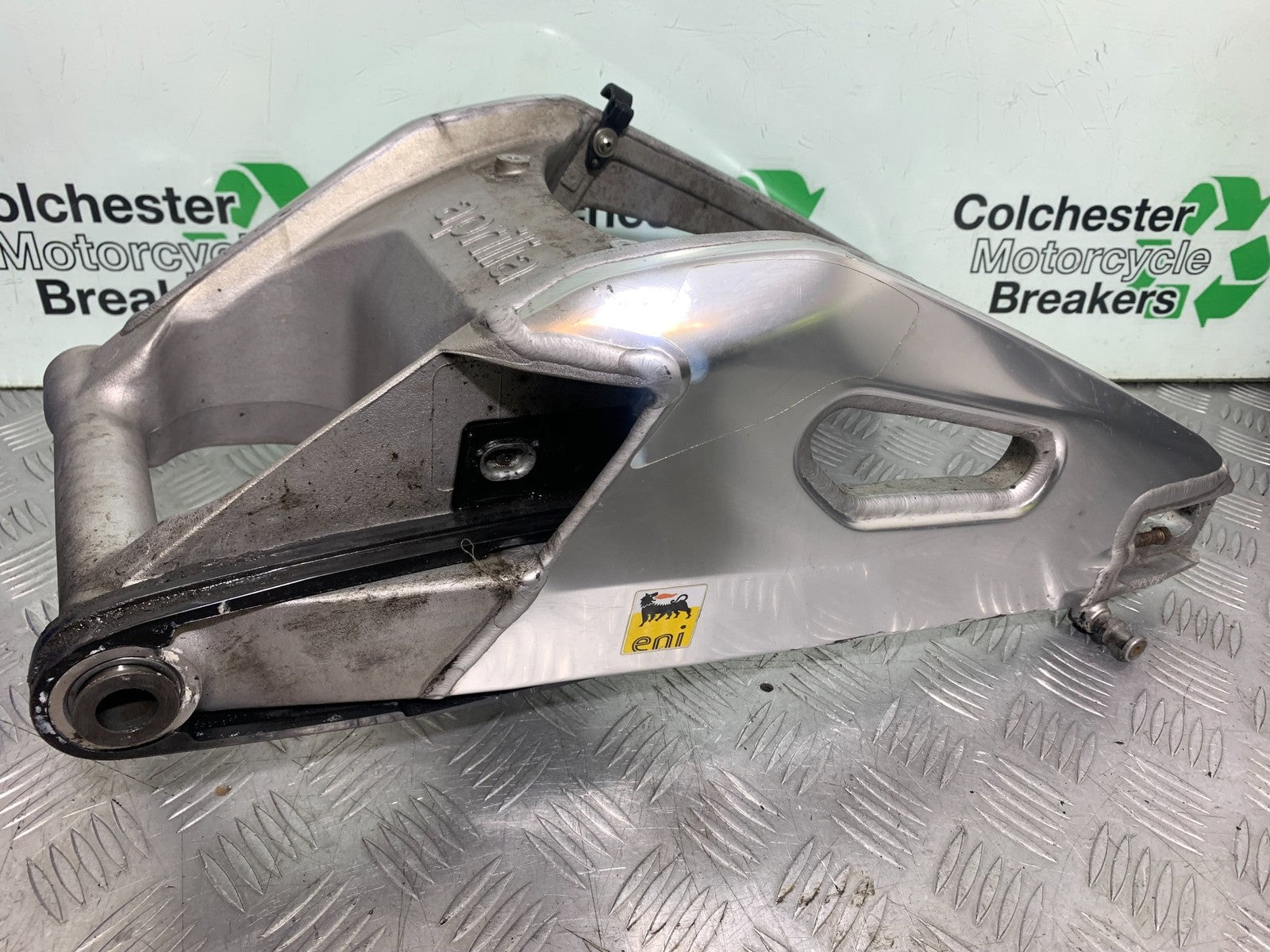 APRILIA TUONO 1000 V4 SWINGARM YEAR 2013-2014  (CMB1239)