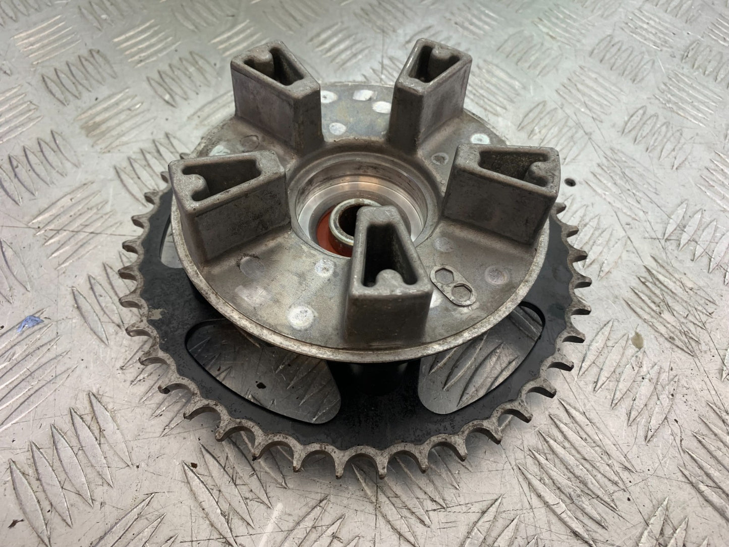 HONDA NC700 X REAR SPROCKET CARRIER  YEAR 2012-2014 (CMB1327)