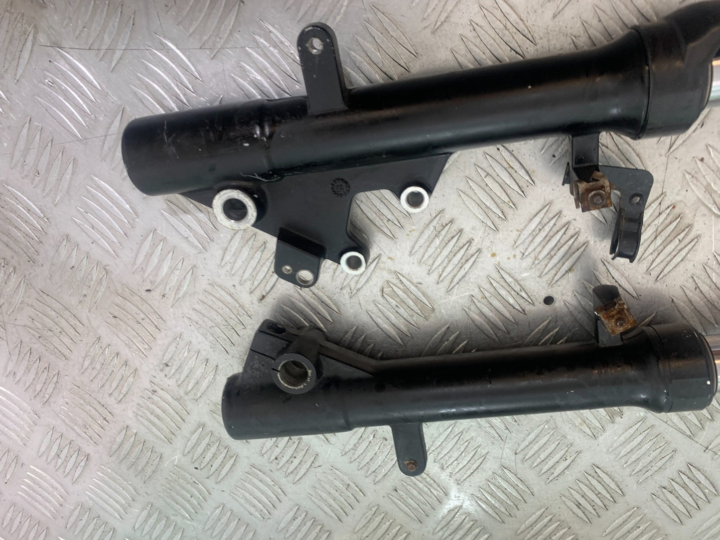KAWASAKI J125 J125 FORKS  YEAR 2016-2020 (CMB1158)
