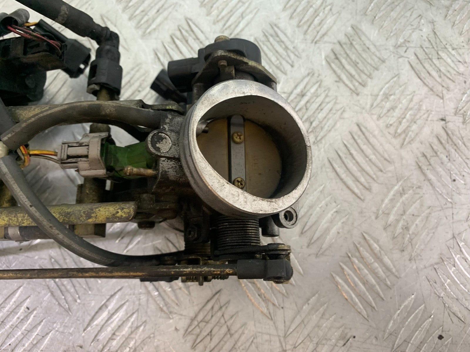 SUZUKI SV1000 SV 1000 S THROTTLE BODIES  YEAR 2003-2007 (CMB1293)