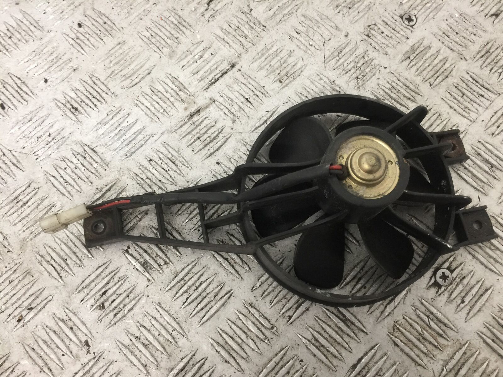 PEUGEOT GEOPOLIS 125 RADIATOR FAN  YEAR 2011  (STOCK 887)