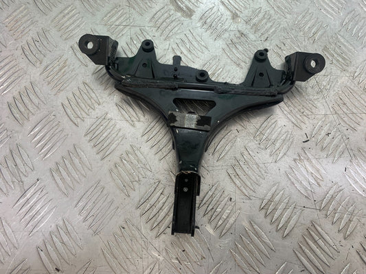 KAWASAKI ZX9R ZX9 E1 FAIRING BRACKET   YEAR 2000-01 (CMB1171)