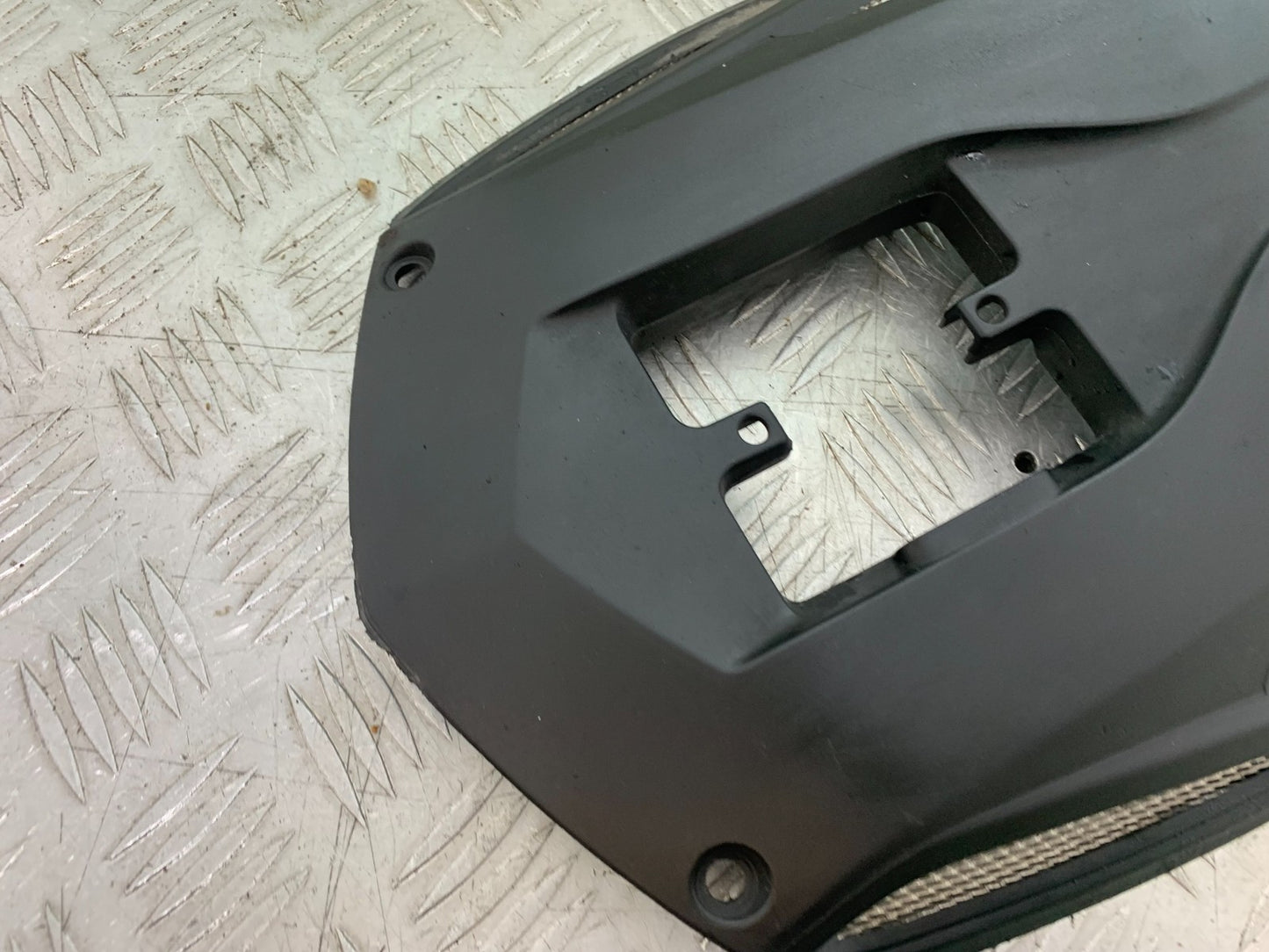 MV AGUSTA 800 F3 UNDERTRAY  YEAR 2017-2019 (CMB1227)