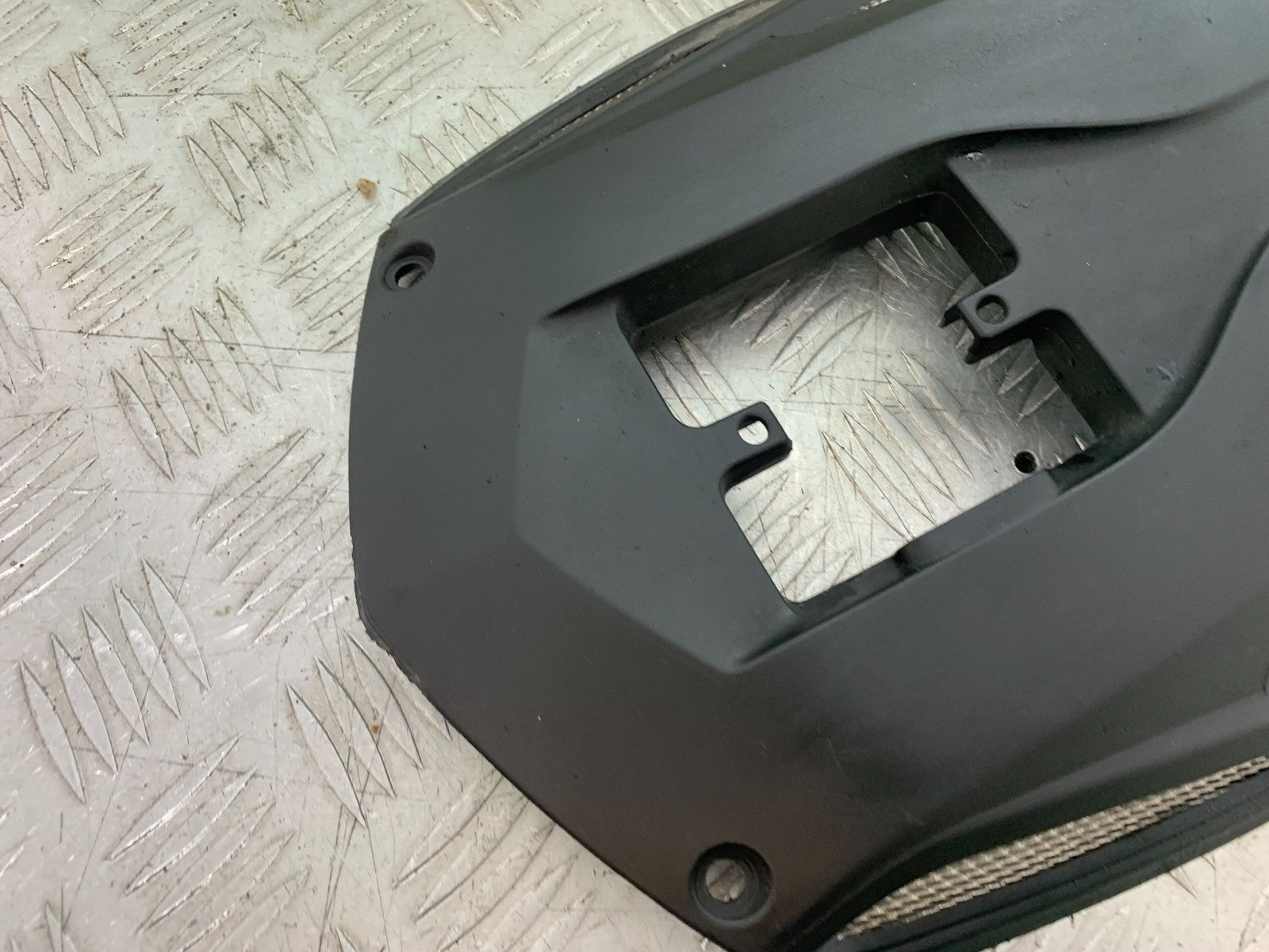 MV AGUSTA 800 F3 UNDERTRAY  YEAR 2017-2019 (CMB1227)