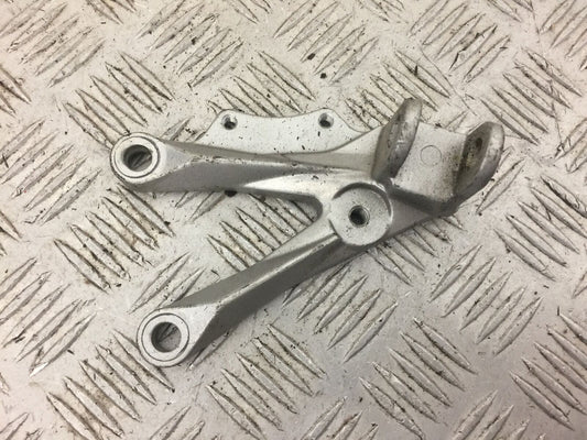 KAWASAKI ZX10R ZX10 R FRONT LEFT HANGER  YEAR 2007 (STOCK 519)
