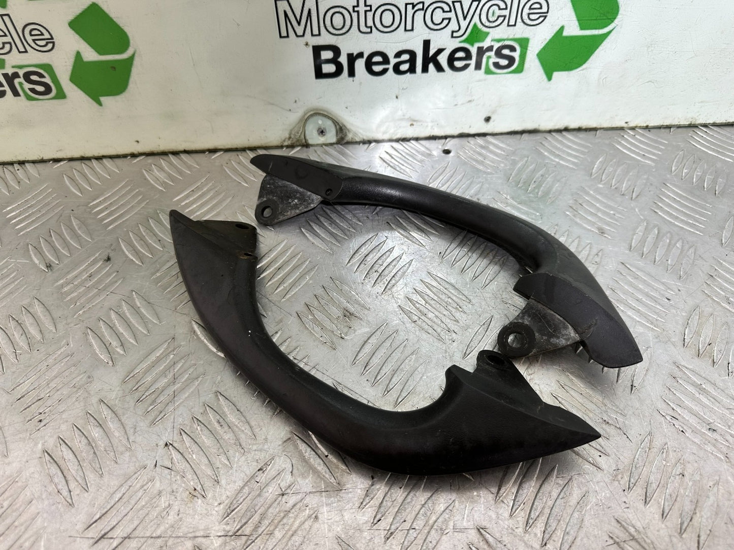 KAWASAKI ER6 F ER6F GRAB RAILS YEAR 2005-2008 (CMB1178)