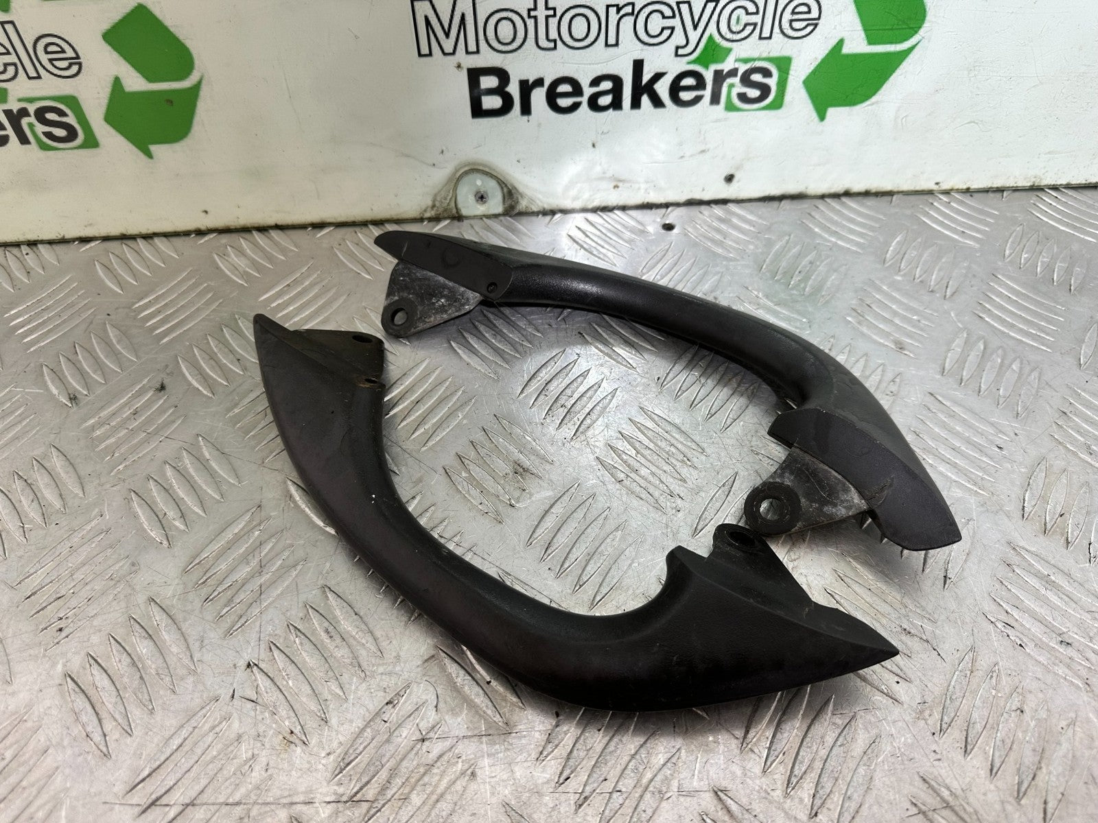 KAWASAKI ER6 F ER6F GRAB RAILS YEAR 2005-2008 (CMB1178)