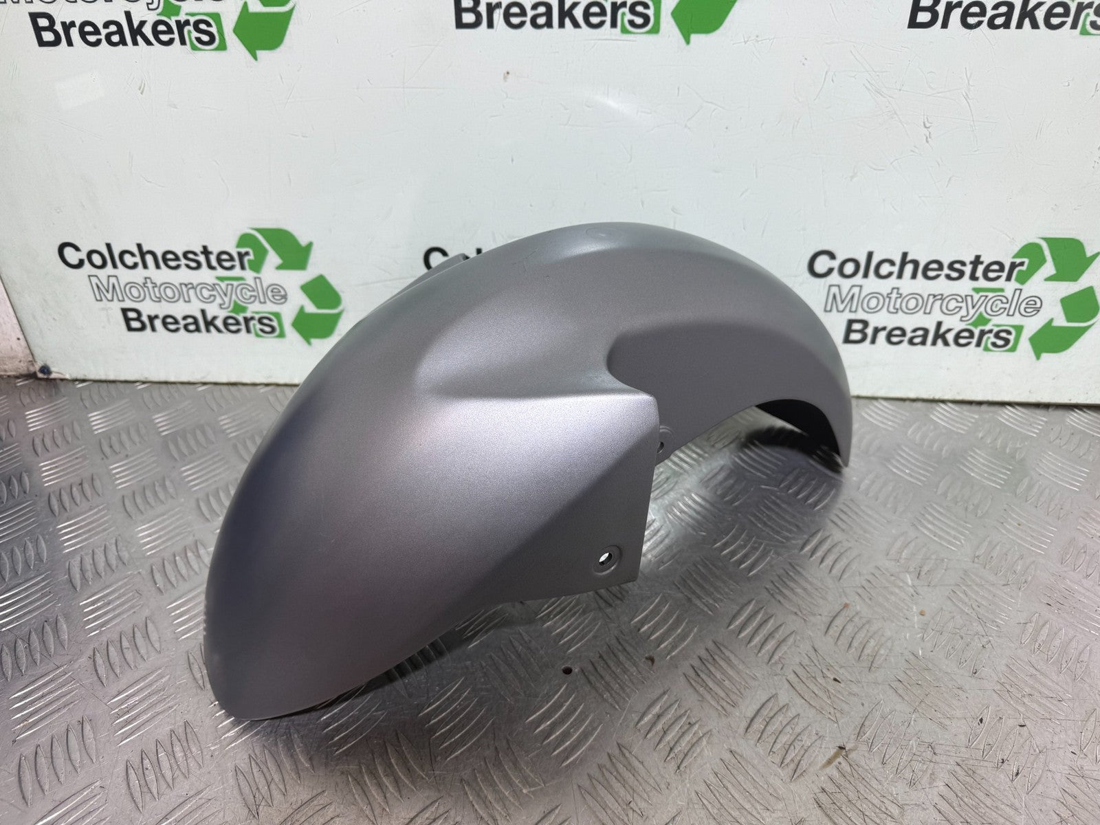 SUZUKI UH125 UH 125 BURGMAN FRONT MUDGUARD FENDER YEAR 2012 - 2016