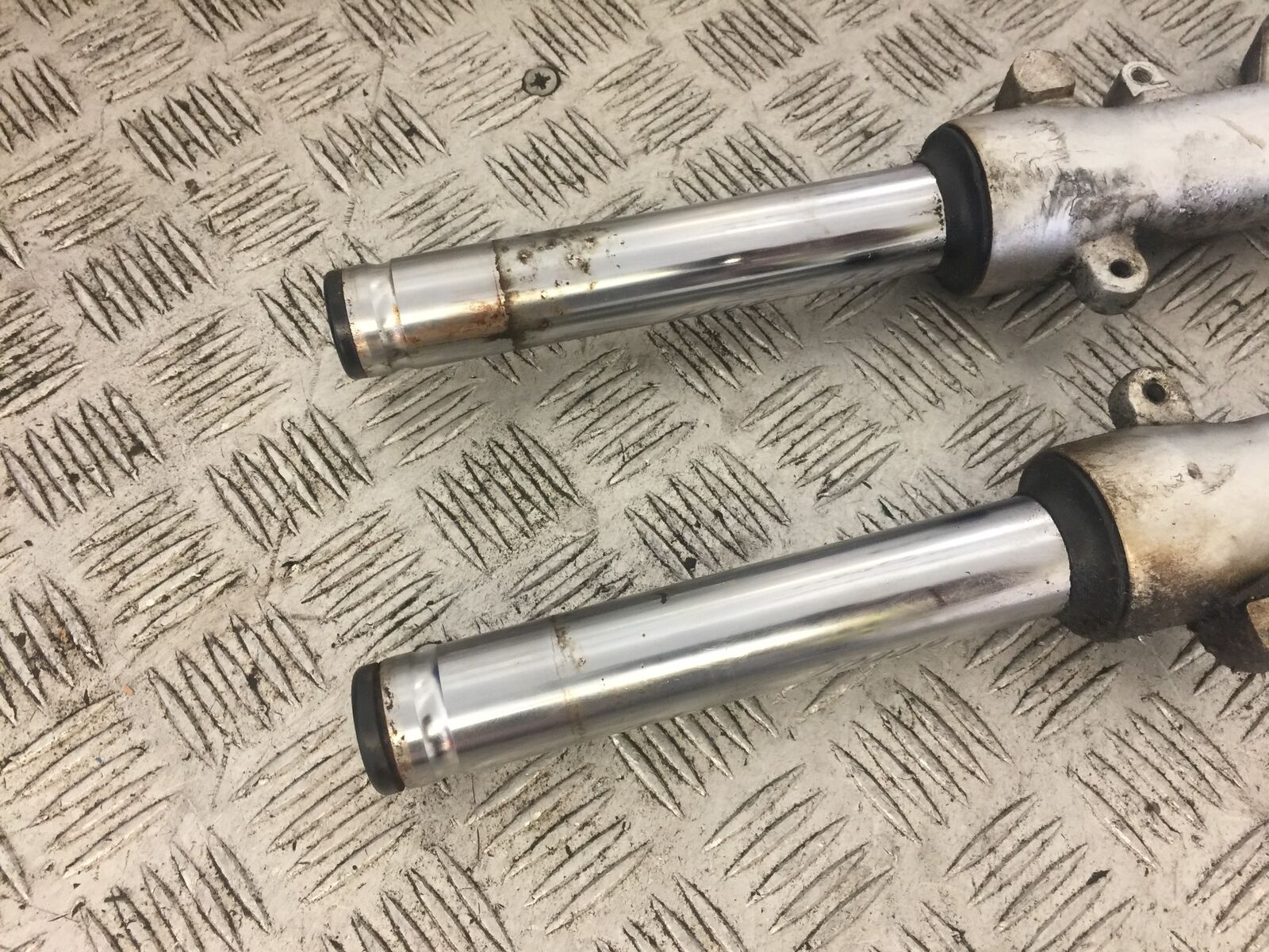 HONDA PCX125 PCX 125 FORKS (BENT GOOD BOTTOMS)  YEAR 2010-2013 (STOCK 721)