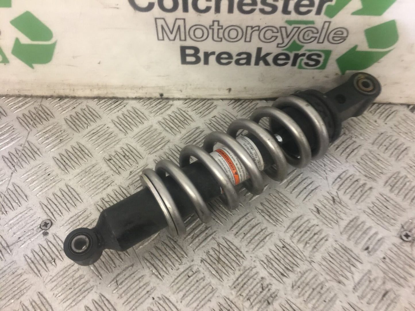 KAWASAKI Z1000 ZR1000 (ABS)REAR SHOCK YEAR 2015 (STOCK 636)