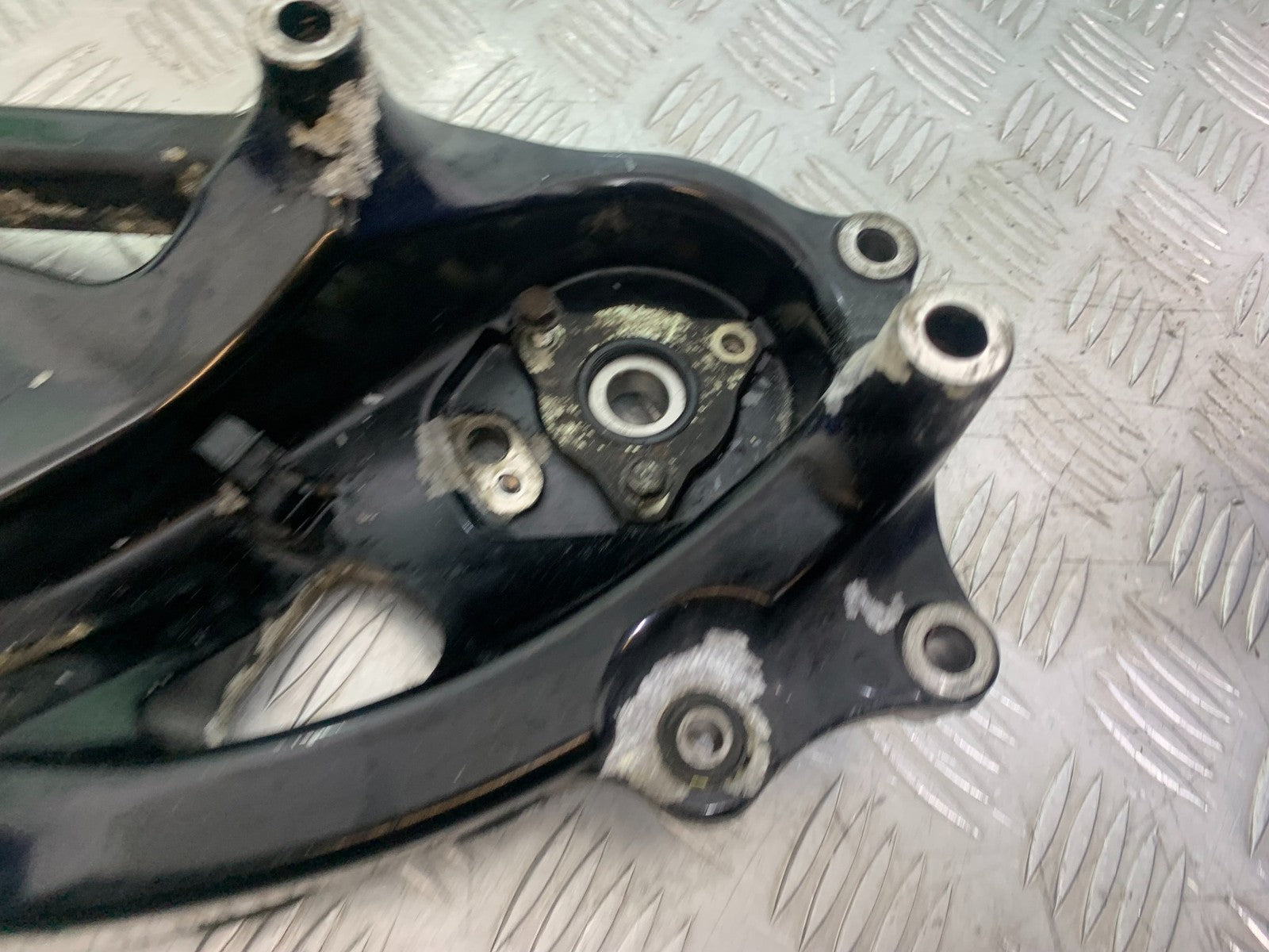 YAMAHA NMAX-125 N MAX 125 EXHAUST BRACKET  YEAR 2015-2020  (CMB1231)