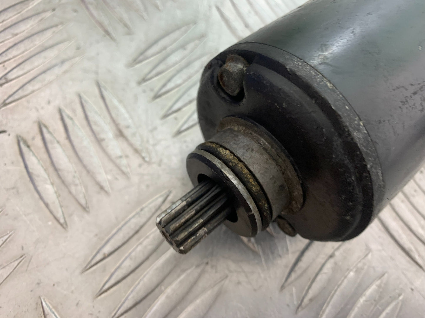 TRIUMPH T509 SPEED TRIPLE STARTER MOTOR  GEAR YEAR 1997-1998 (CMB1144)