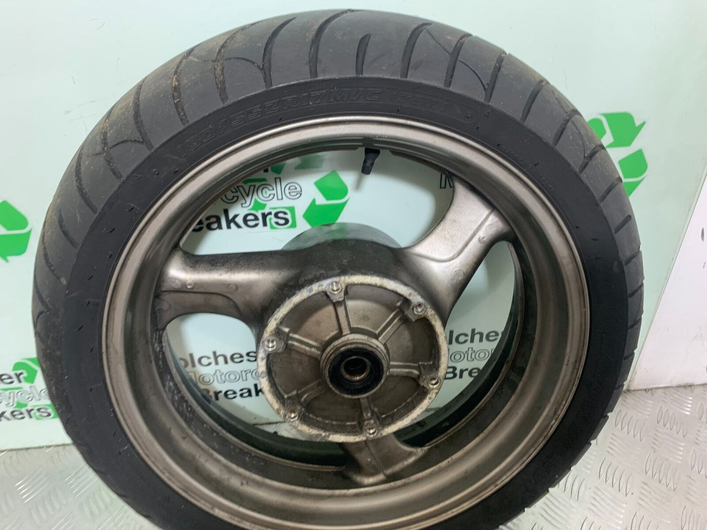 HONDA CBR1100 BLACKBIRD REAR WHEEL  YEAR 1999-2005  (CMB1103)