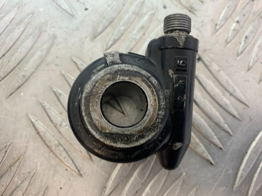 KAWASAKI Z750 ZR750 ZR-7S SPEEDO DRIVE  YEAR 1999-05 (CMB1135)