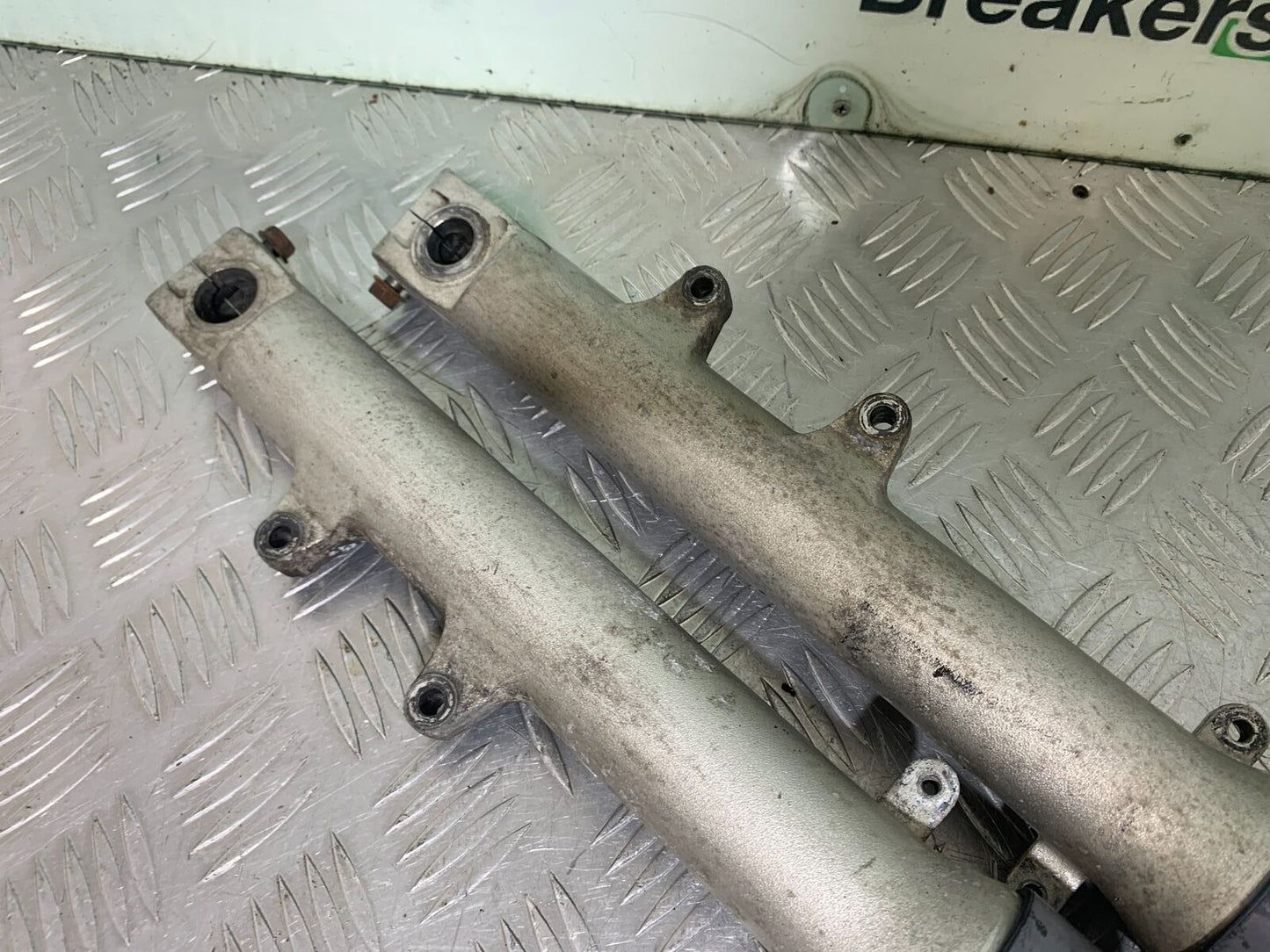 HONDA CB600 CB 600 HORNET FORKS   YEAR 1998 -2002 (CMB1126)