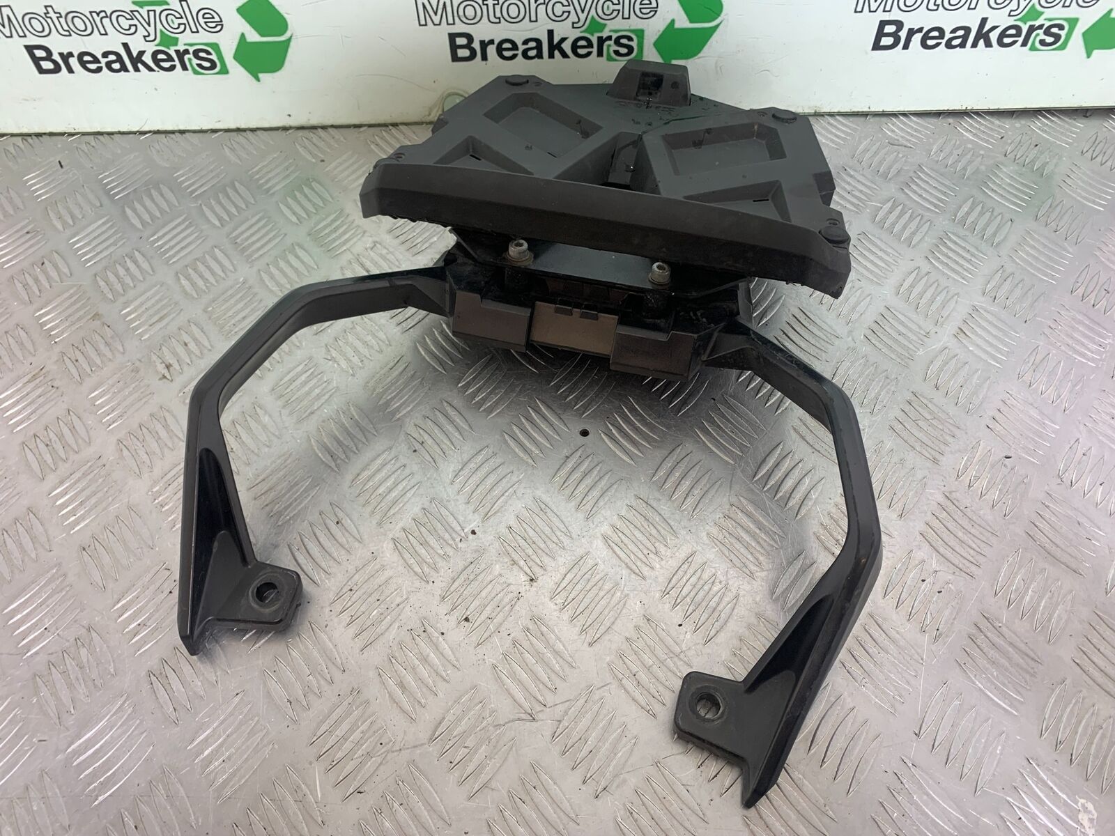 SUZUKI DL 650 V-STROM RACK  YEAR 2020 (CMB1117)