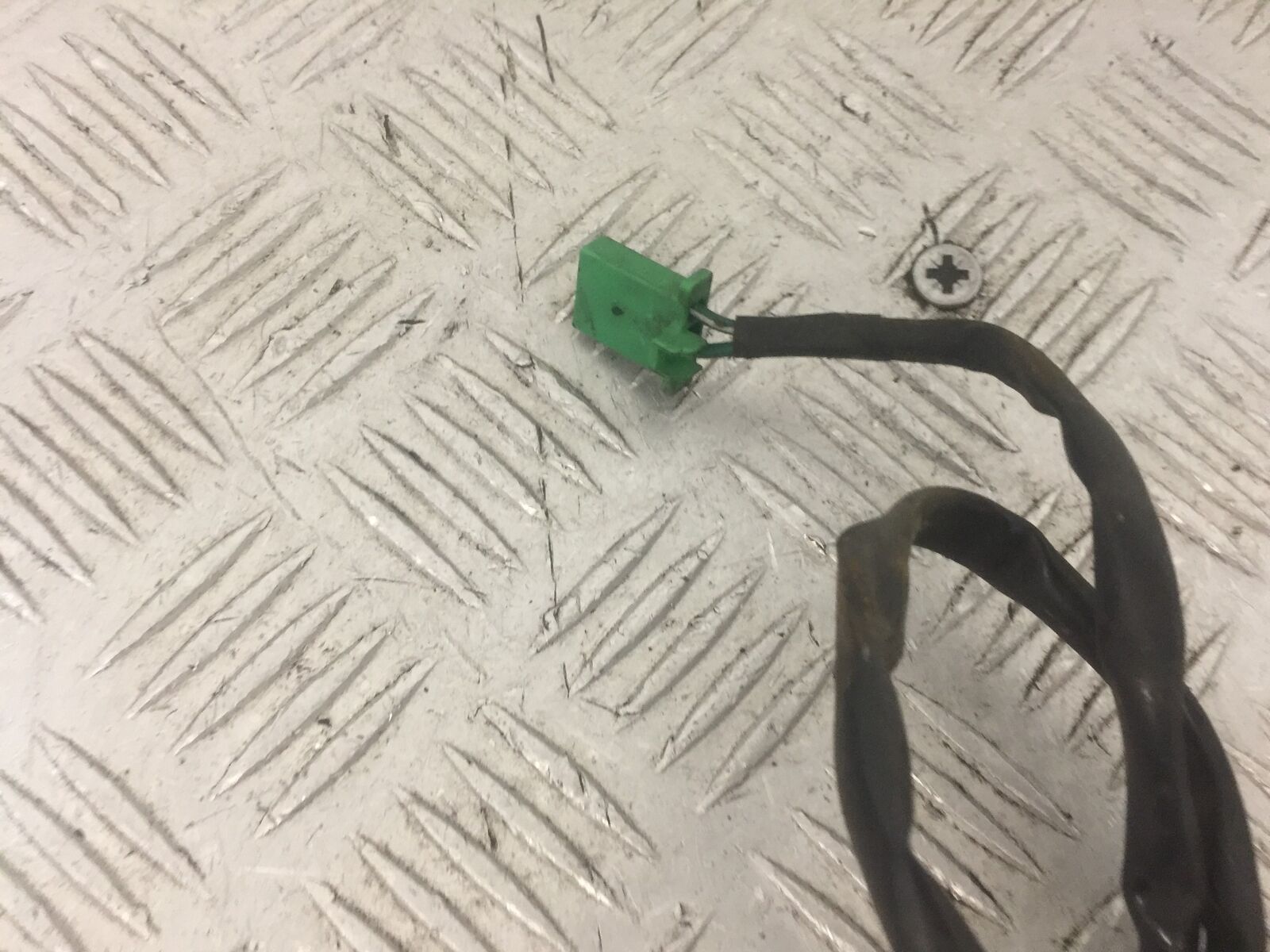 HONDA PANTHEON FES 125 SIDE STAND SWITCH  YEAR 2003-2007 (STOCK 827)