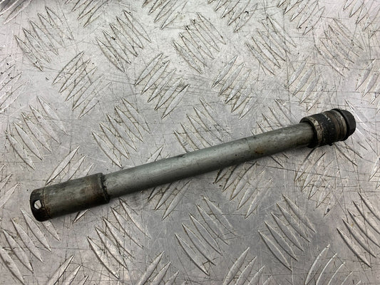HONDA CBF600 CBF 600 FRONT WHEEL SPINDLE  YEAR 2004-07  (CMB1305)