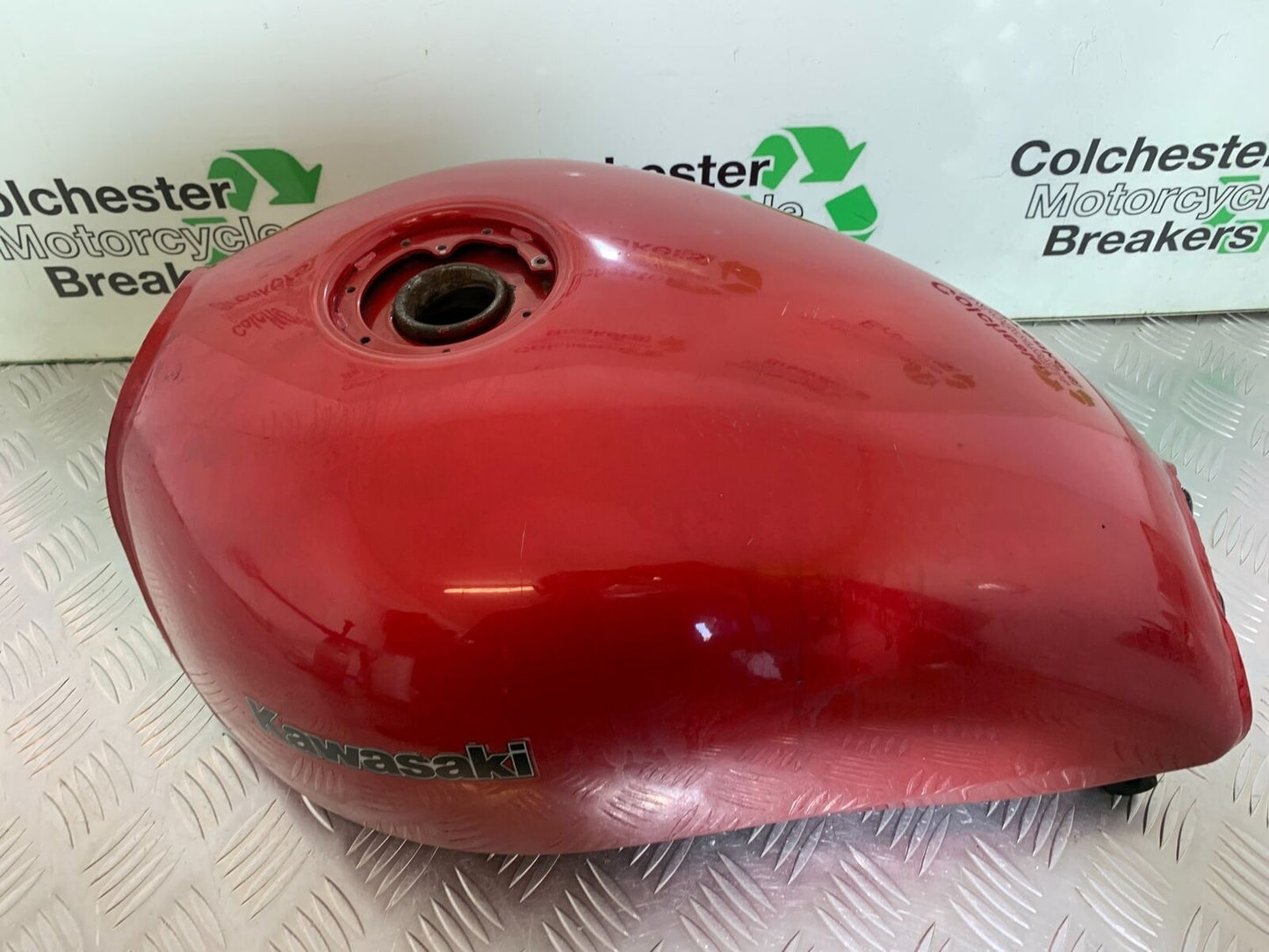 KAWASAKI ZR 750 ZEPHYR PETROL TANK YEAR 1991-95 (CMB1008)